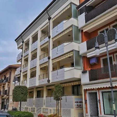 Stella Marina Centralissimo Bilocale Con Grande Terrazzo Appartamento Grado