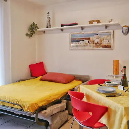 Stella Marina Centralissimo Bilocale Con Grande Terrazzo * Grado